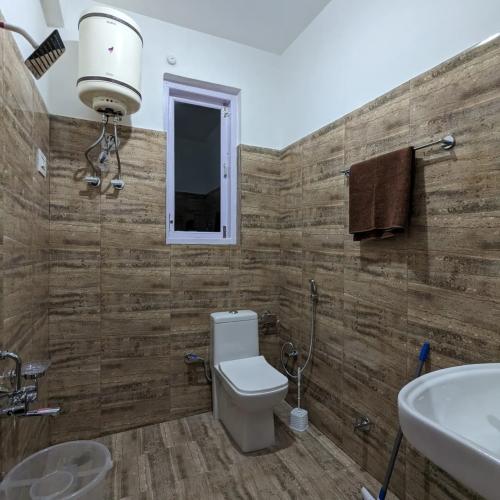 Clean Bathroom