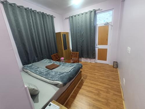 Room From Inside.
